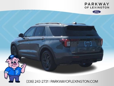 2025 Ford Explorer ST-Line