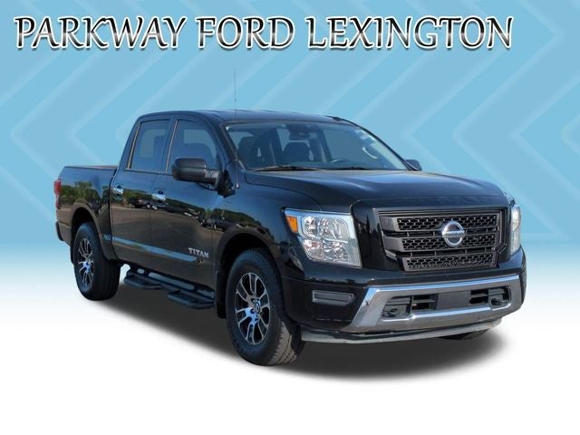 2021 Nissan Titan SV