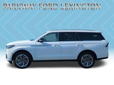 2025 Lincoln Navigator Reserve
