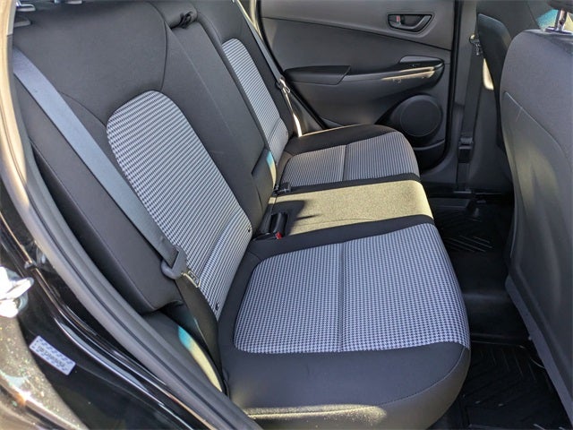 2022 Hyundai Kona SE